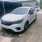 Thuê xe tự lái 